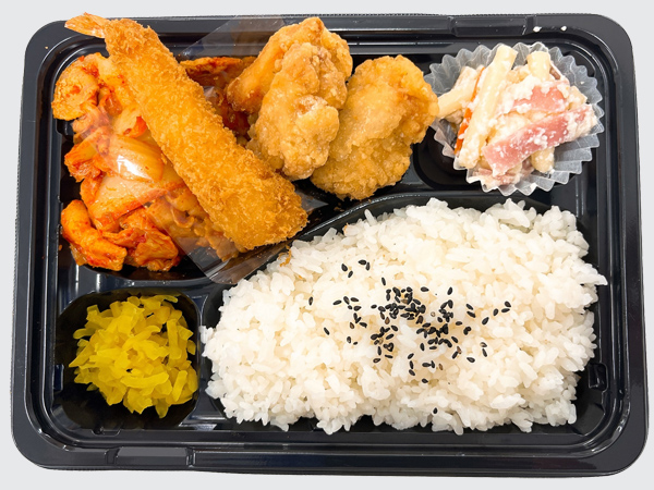 豚キムチ&えびから弁当