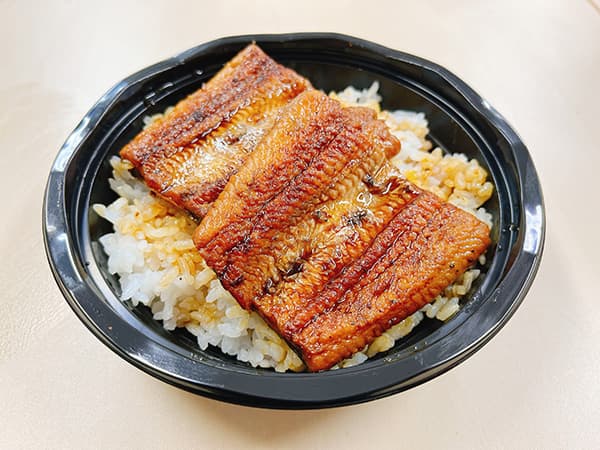 うな丼(国産うなぎ使用)